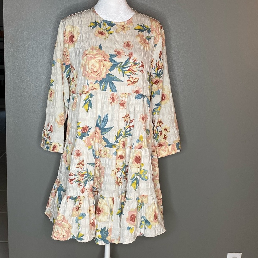 NWOT! Zara Floral Tiered Textured Satin Floral Dress - Size S